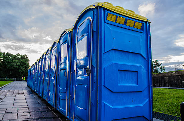 Best Temporary restroom rental  in Coon Rapids, MN